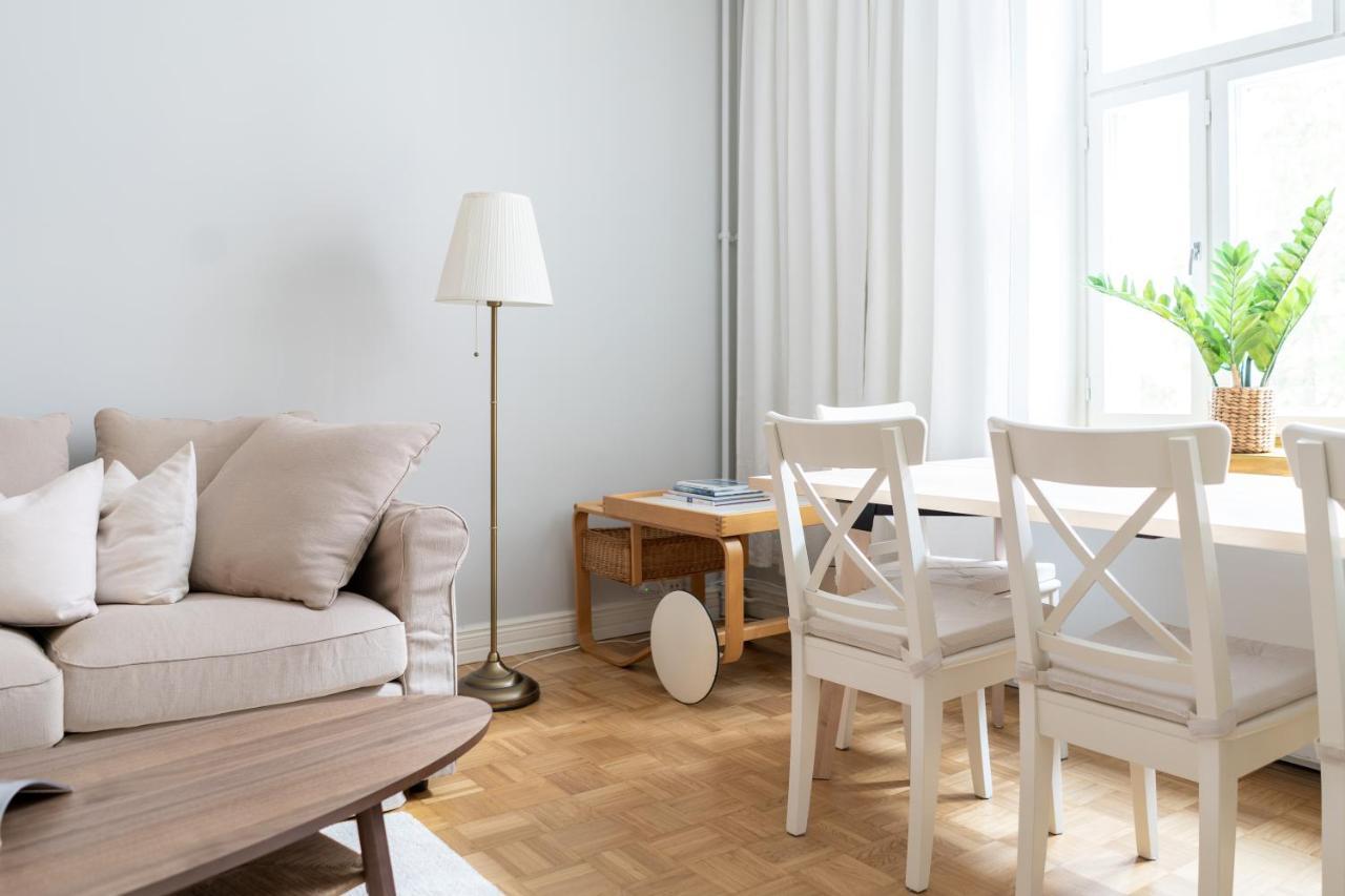 Kaunis Ja Rauhallinen Kaksio Hyvaellae Sijainnilla Helsínquia Exterior foto